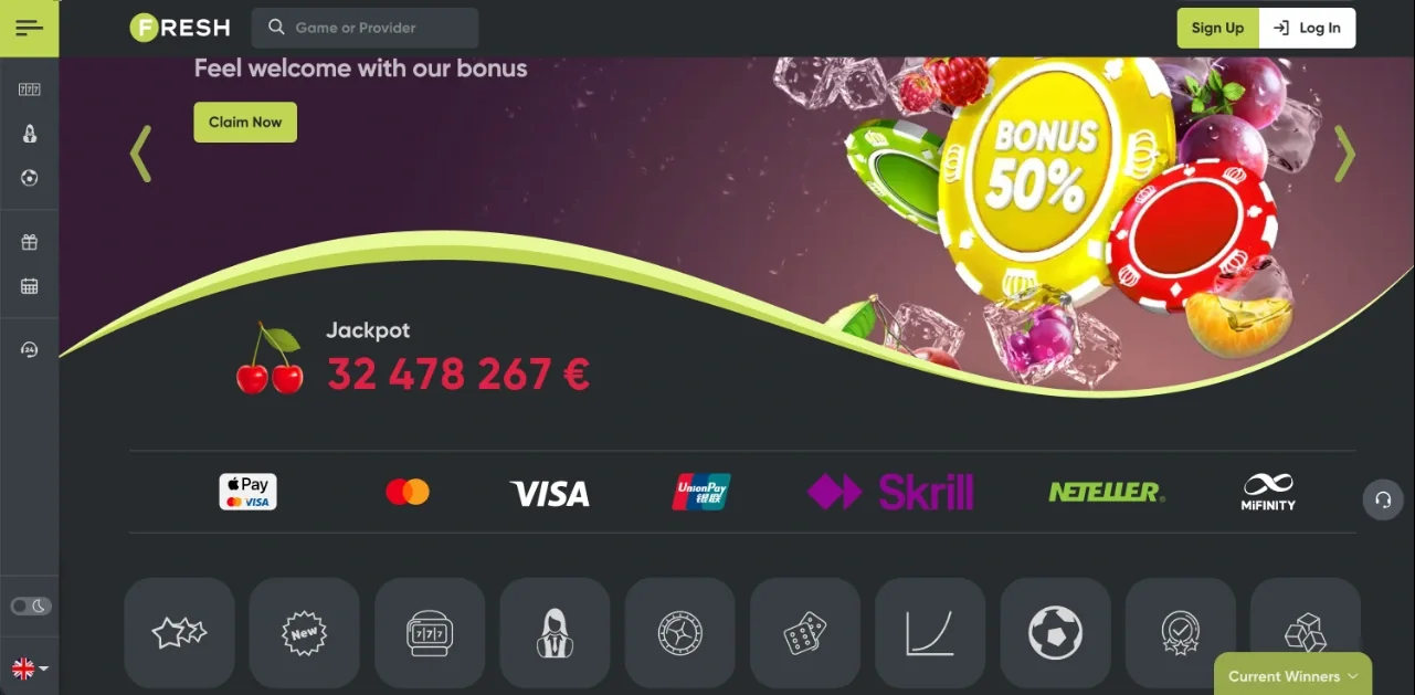 Fresh Casino kezdőképernyő — üdvözlő bónusz szalag „Feel welcome” felirattal és Claim Now gombbal, élő jackpot összeg cseresznye ikonnal, valamint Apple Pay, Mastercard, Visa, UnionPay, Skrill, Neteller és MiFinity logók a fizetési sávban; sötét felület lime zöld kiemelésekkel (szerkesztőségi képernyőkép).